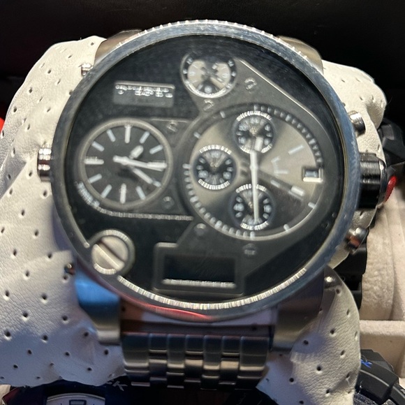 Diesel 55mm Men’s Watch Preowned - Picture 7 of 9